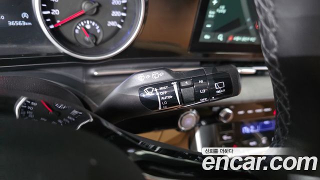 Kia Carnival (IV) Diesel 9-Seater Prestige 2023 — фото 19