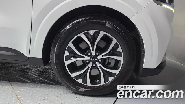 Kia Carnival (IV) Diesel 9-Seater Prestige 2023 — фото 21