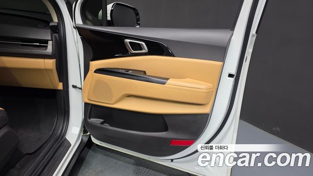Kia Carnival (IV) Diesel 9-Seater Prestige 2023 — фото 25