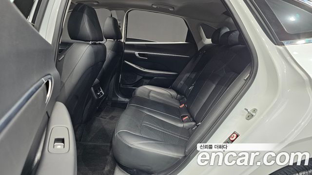 Hyundai Sonata (DN8) 2.0 LPG(rental car) Smart 2020 — фото 15