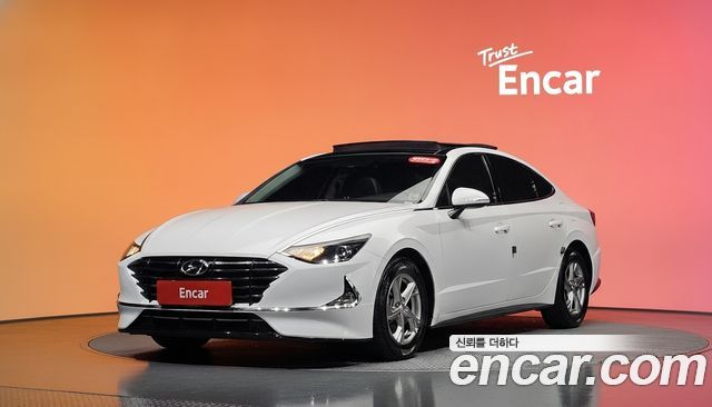 Hyundai Sonata (DN8) 2.0 LPG(rental car) Smart