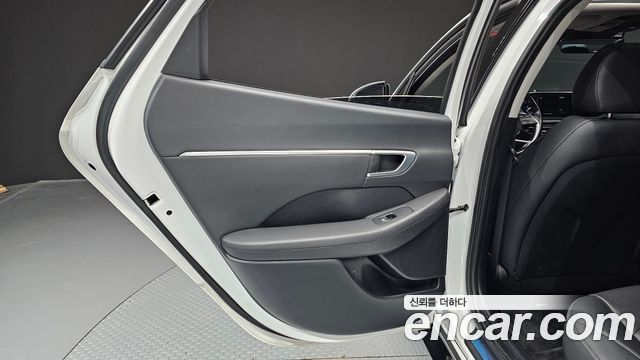 Hyundai Sonata (DN8) 2.0 LPG(rental car) Smart 2020 — фото 31