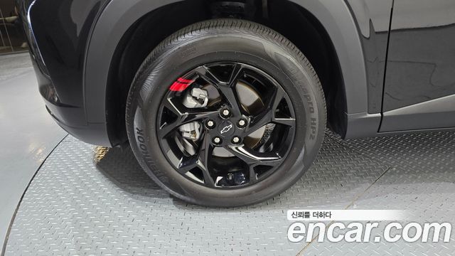 Chevrolet Trax Crossover 1.2 Red Line 2025 — фото 5