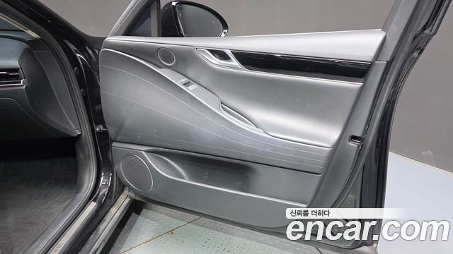 Genesis G80 (RG3) Gasoline 3.5 Turbo 2WD 2021 — фото 24