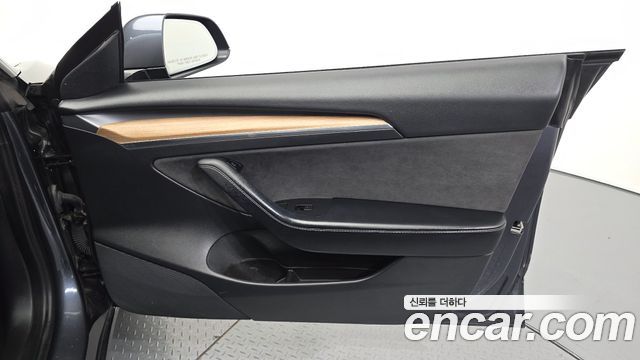 Tesla Model 3 Long Range AWD 2021 — фото 24