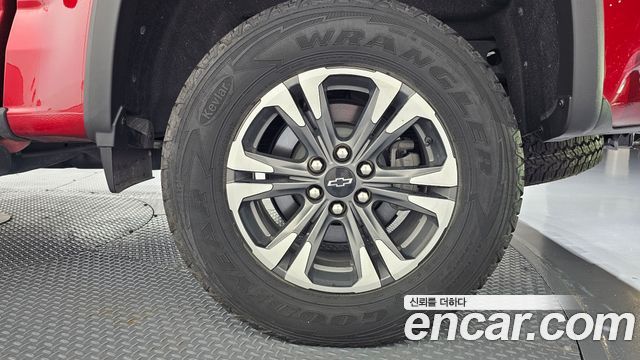Chevrolet Real New Colorado 3.6 Z71-X 4WD 2022 — фото 21