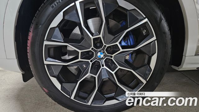 BMW X7 (G07) xDrive 40i M Sport 6STR 2025 — фото 5