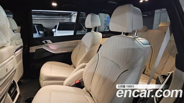 BMW X7 (G07) xDrive 40i M Sport 6STR 2025 — фото 10