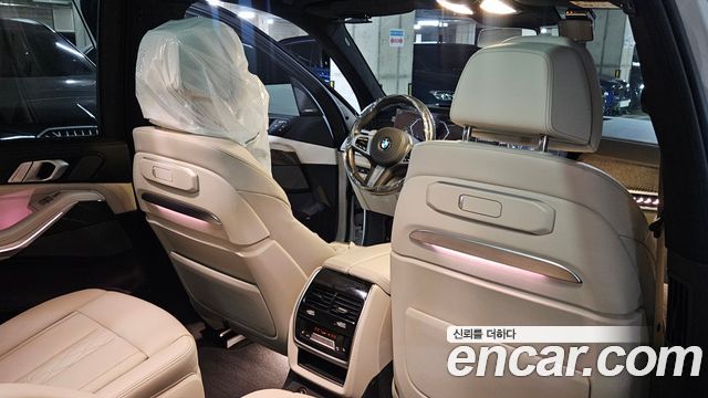 BMW X7 (G07) xDrive 40i M Sport 6STR 2025 — фото 17