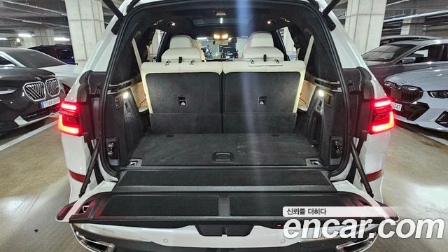 BMW X7 (G07) xDrive 40i M Sport 6STR 2025 — фото 24