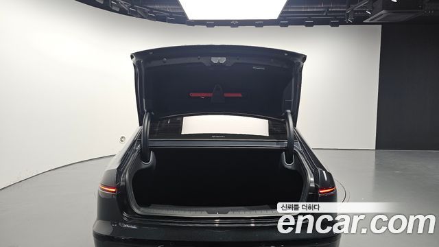 Hyundai Grandeur (GN7) 2,5 Gasoline 2WD Premium 2023 — фото 24