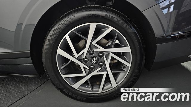 Hyundai Grandeur (GN7) 2,5 Gasoline 2WD Premium 2023 — фото 27