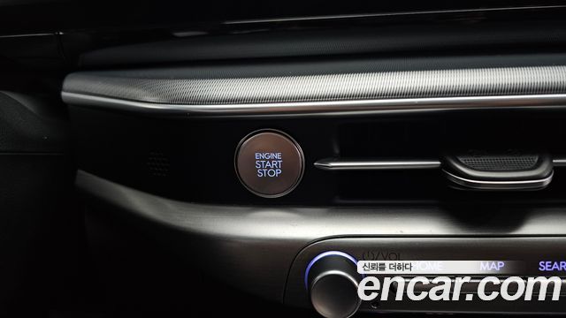 Hyundai Grandeur (GN7) 2,5 Gasoline 2WD Premium 2023 — фото 33
