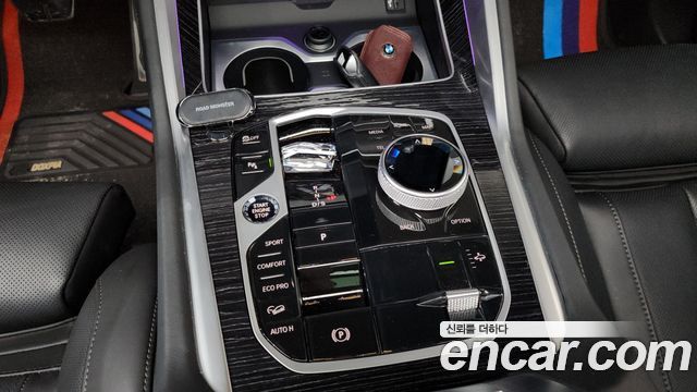 BMW X6 (G06) xDrive40i M Sport 2024 — фото 9