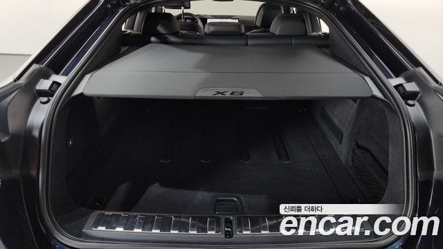 BMW X6 (G06) xDrive40i M Sport 2024 — фото 27