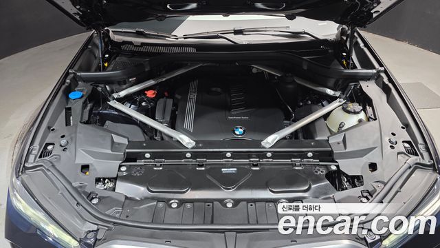 BMW X6 (G06) xDrive40i M Sport 2023 — фото 6