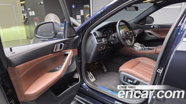 BMW X6 (G06) xDrive40i M Sport 2023 — фото 10