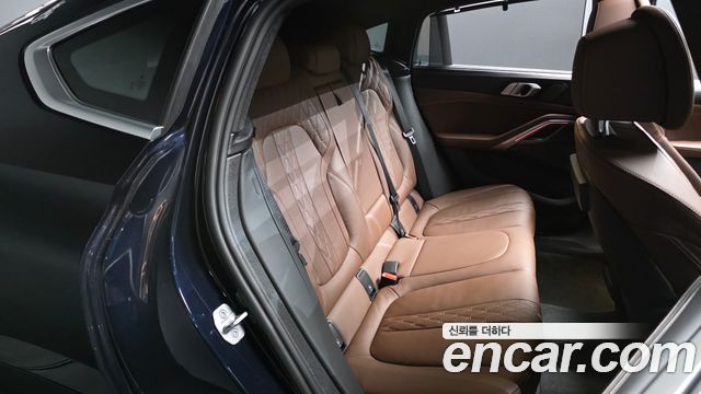 BMW X6 (G06) xDrive40i M Sport 2023 — фото 11