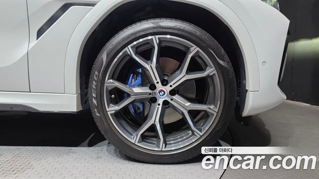 BMW X6 (G06) xDrive40i M Sport 2021 — фото 21