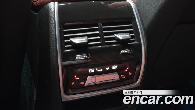 BMW X6 (G06) xDrive40i M Sport 2021 — фото 31