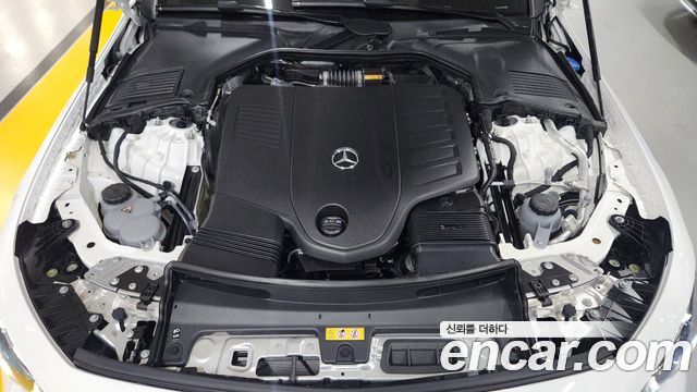 Mercedes-Benz CLE-Class (C236) CLE450 4MATIC Coupe 2025 — фото 6