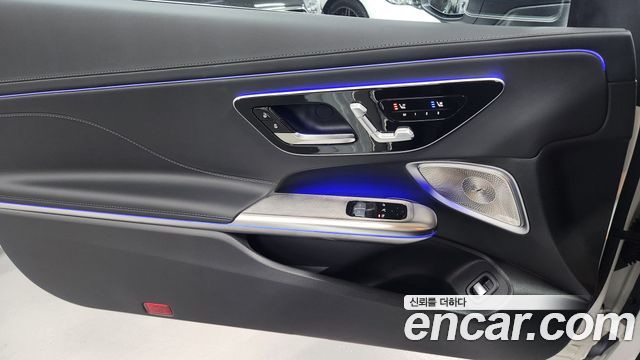 Mercedes-Benz CLE-Class (C236) CLE450 4MATIC Coupe 2025 — фото 16