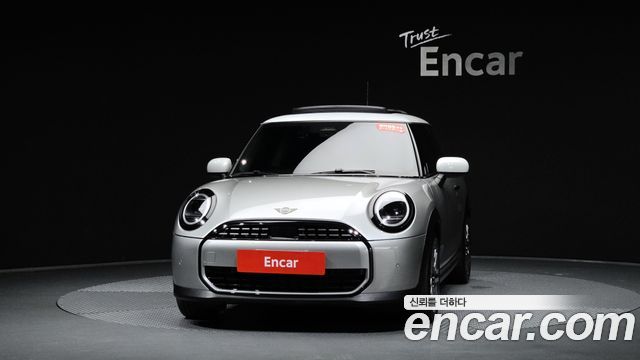 MINI Cooper C (IV) Classic 2025 — фото 3