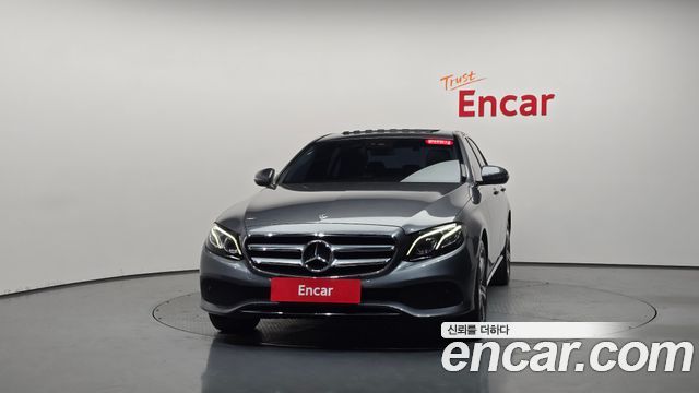 Mercedes-Benz E-Class (W213) E220d Avantgarde 2020 — фото 3