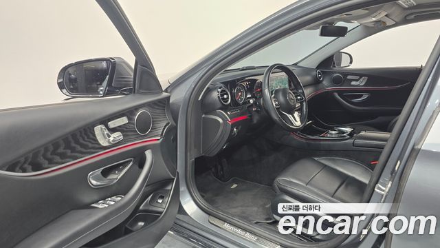 Mercedes-Benz E-Class (W213) E220d Avantgarde 2020 — фото 10