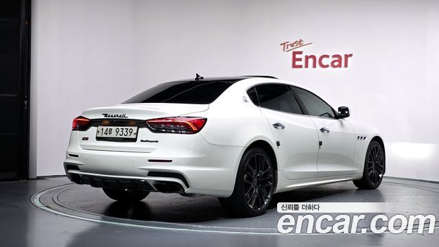 Maserati Quattroporte GTS 3.8 V8 2015 — фото 2