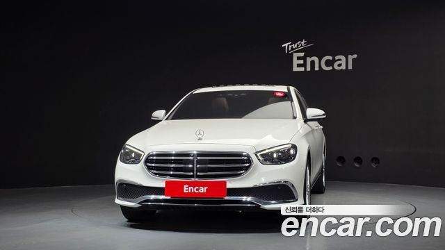 Mercedes-Benz E-Class (W213) E220d 4MATIC Exclusive 2021 — фото 3