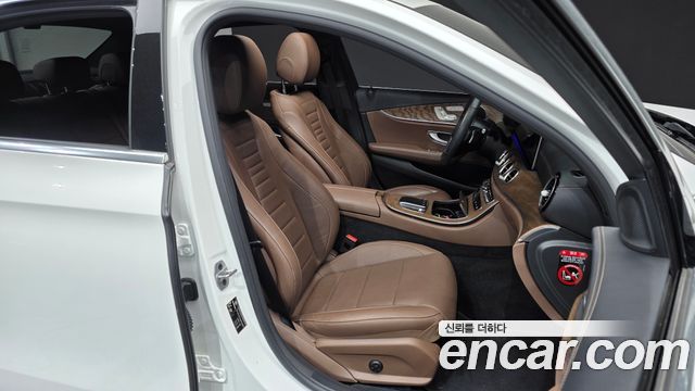 Mercedes-Benz E-Class (W213) E220d 4MATIC Exclusive 2021 — фото 12