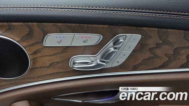Mercedes-Benz E-Class (W213) E220d 4MATIC Exclusive 2021 — фото 28