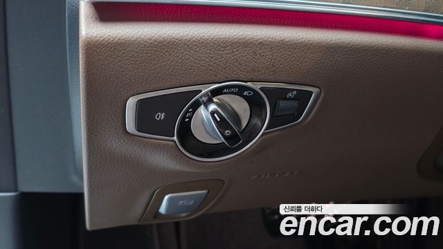 Mercedes-Benz E-Class (W213) E220d 4MATIC Exclusive 2021 — фото 30