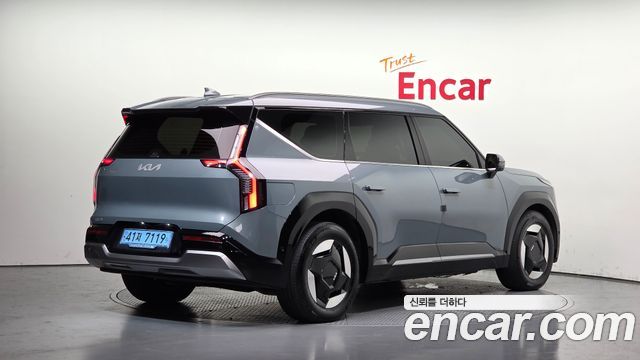 Kia EV9 Long Range 4WD Earth 2024 — фото 2