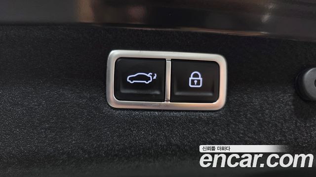Genesis G70 Gasoline 2.0T 2WD 2022 — фото 20