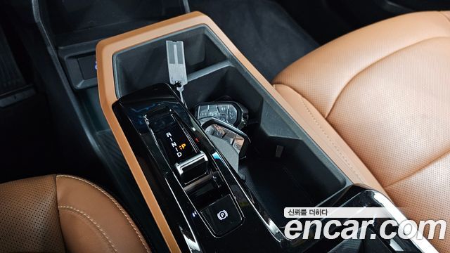 KG Mobility (SsangYong) Torres HEV 1.5 2WD T7 2026 — фото 9