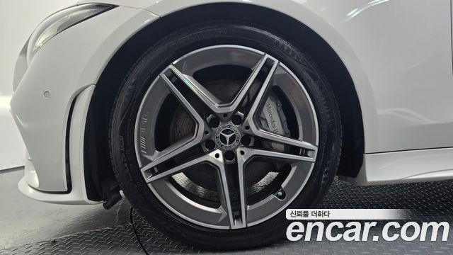 Mercedes-Benz CLS-Class (C257) CLS300d AMG Line 2019 — фото 5