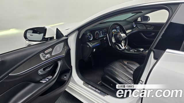 Mercedes-Benz CLS-Class (C257) CLS300d AMG Line 2019 — фото 15