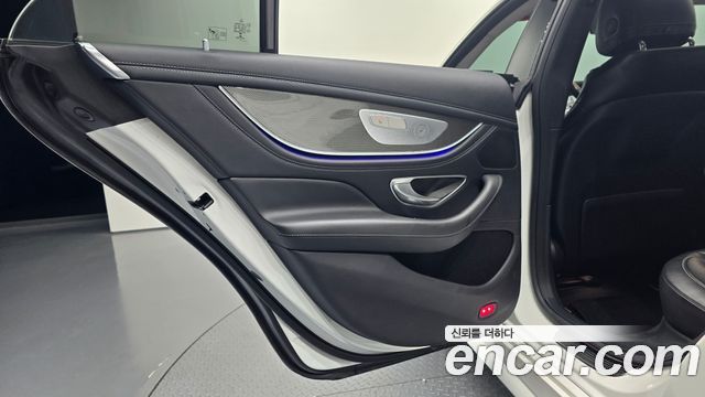 Mercedes-Benz CLS-Class (C257) CLS300d AMG Line 2019 — фото 31