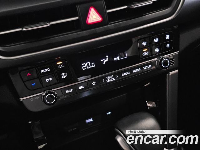 Kia Seltos Gasoline 2.0 2WD Prestige 2023 — фото 17