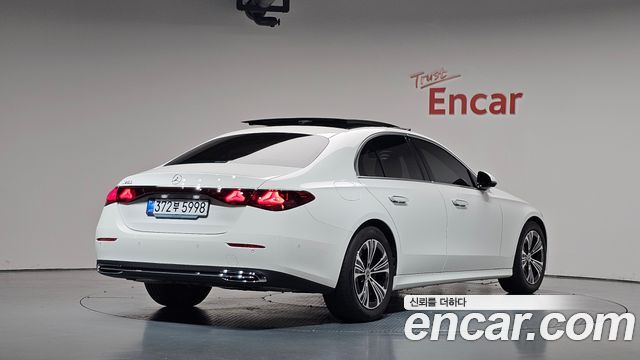 Mercedes-Benz E-Class (W214) E200 Avantgarde 2025 — фото 2