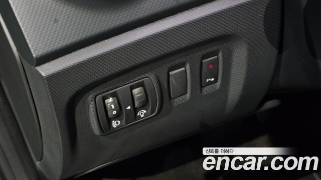 Renault Korea QM3 LE 2014 — фото 19