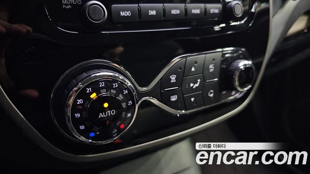 Renault Korea QM3 LE 2014 — фото 20