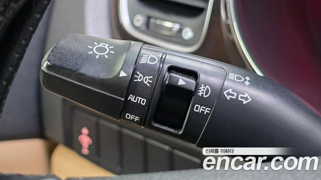 Kia Carnival 7-Seater Limousine VIP 2019 — фото 20