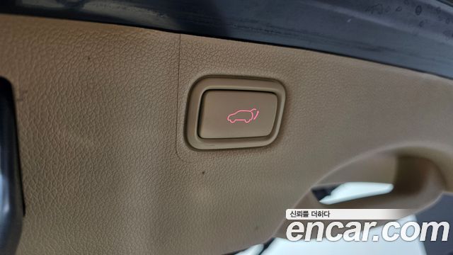 Kia Carnival 7-Seater Limousine VIP 2019 — фото 40