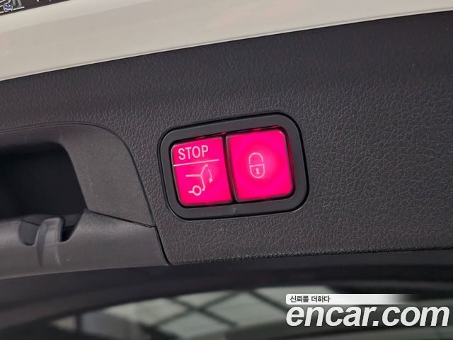 Mercedes-Benz GLE-Class (W167) GLE300d 4MATIC 2022 — фото 23