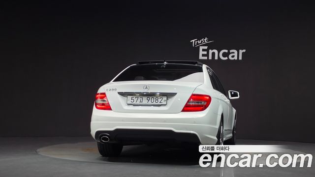 Mercedes-Benz C-Class (W204) C200 CGI Avantgarde Style Package 2013 — фото 4
