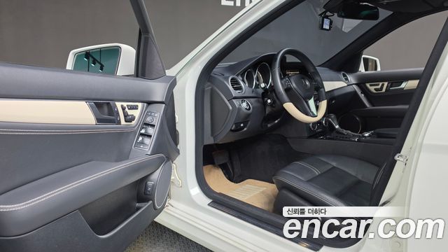 Mercedes-Benz C-Class (W204) C200 CGI Avantgarde Style Package 2013 — фото 12