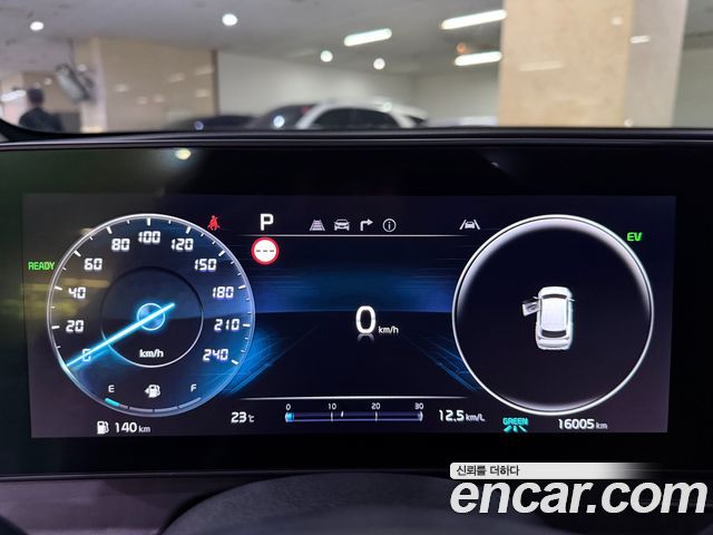 Kia Sportage Hybrid (V) 30Th Edition 2WD 2024 — фото 15